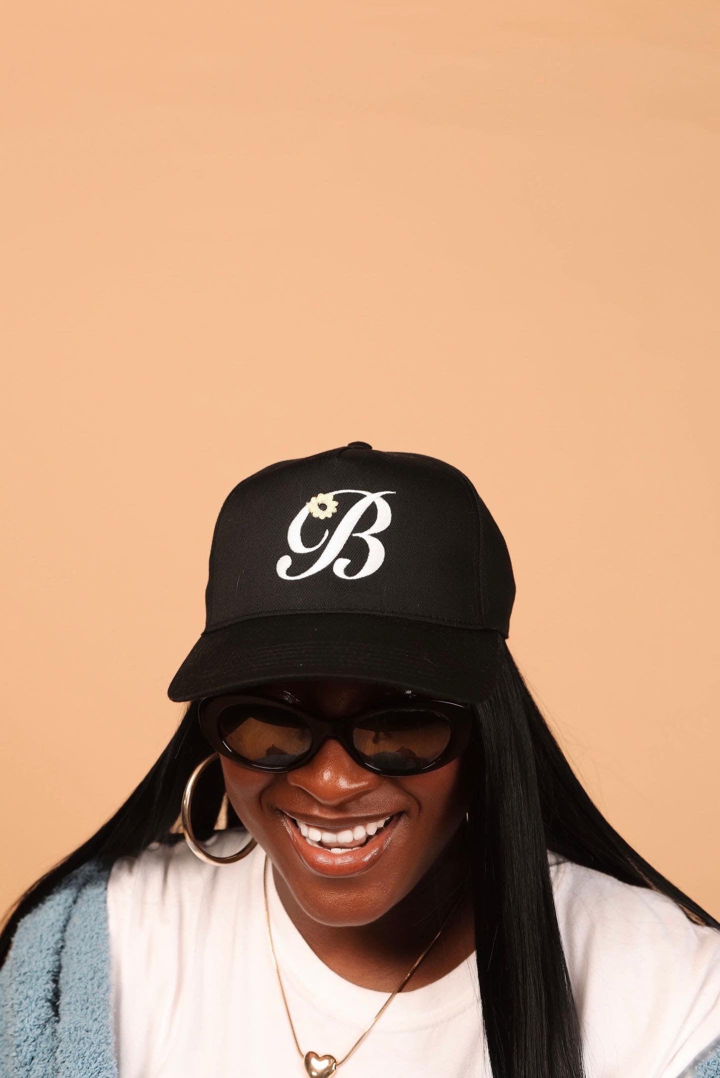 Flower script “B” by Bside Studio (June 2023)”Black”