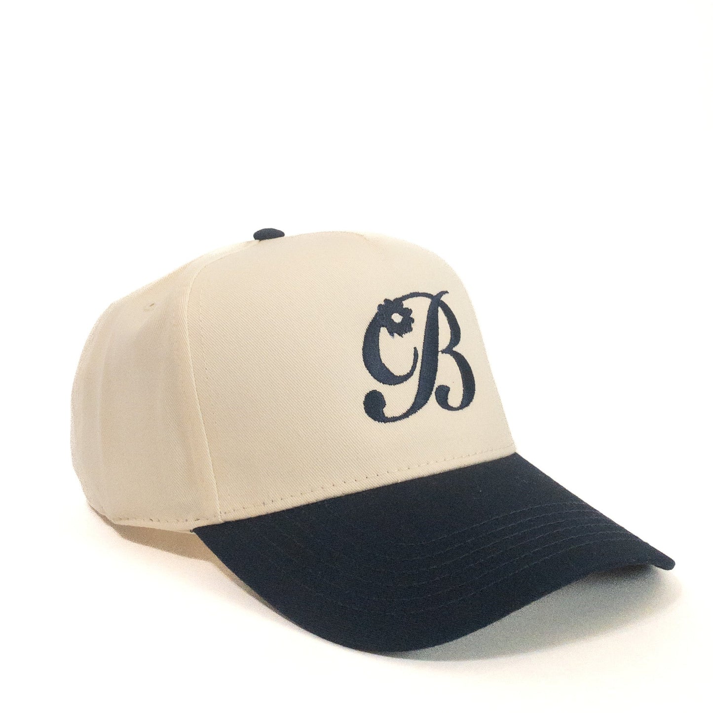 Flower script “B” by Bside Studio (June 2023)”Cream&Navy”