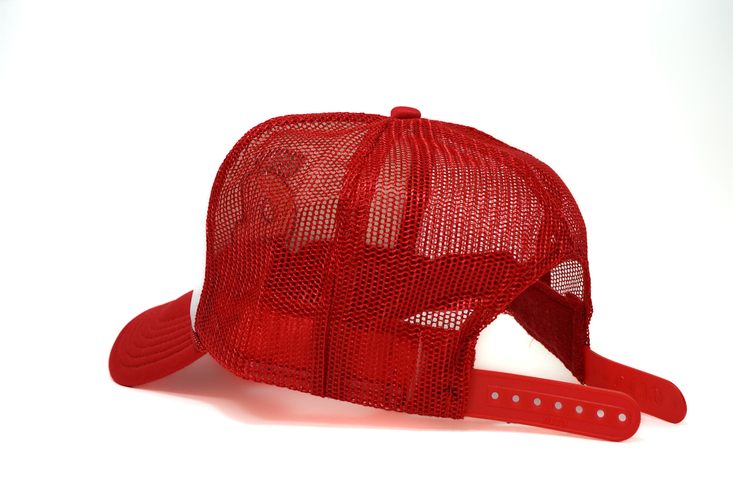 A Peach Trucker (Red/White)