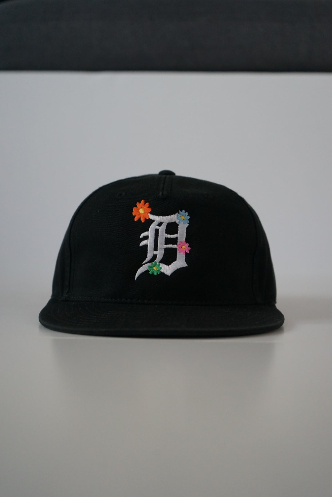 Flower Tiger by Bside Studio 💐 (2025)